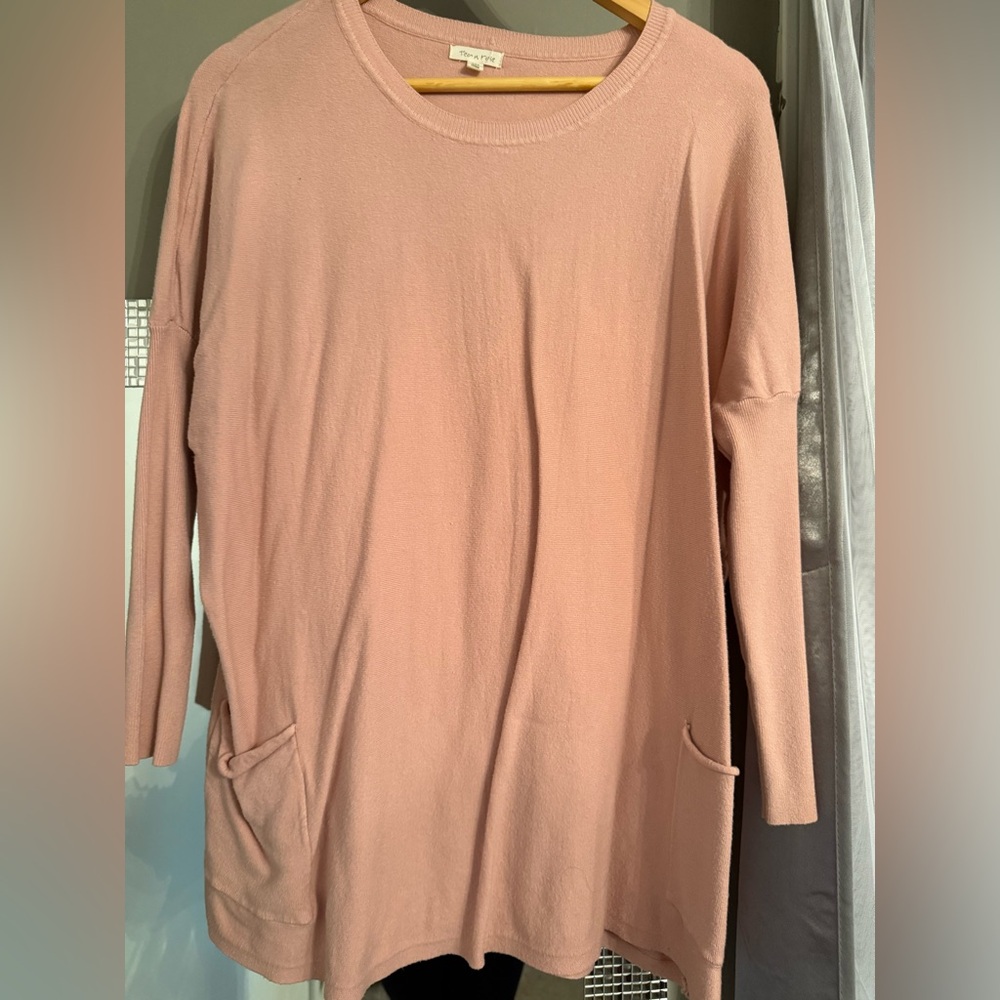 Like new Pink Sweater
